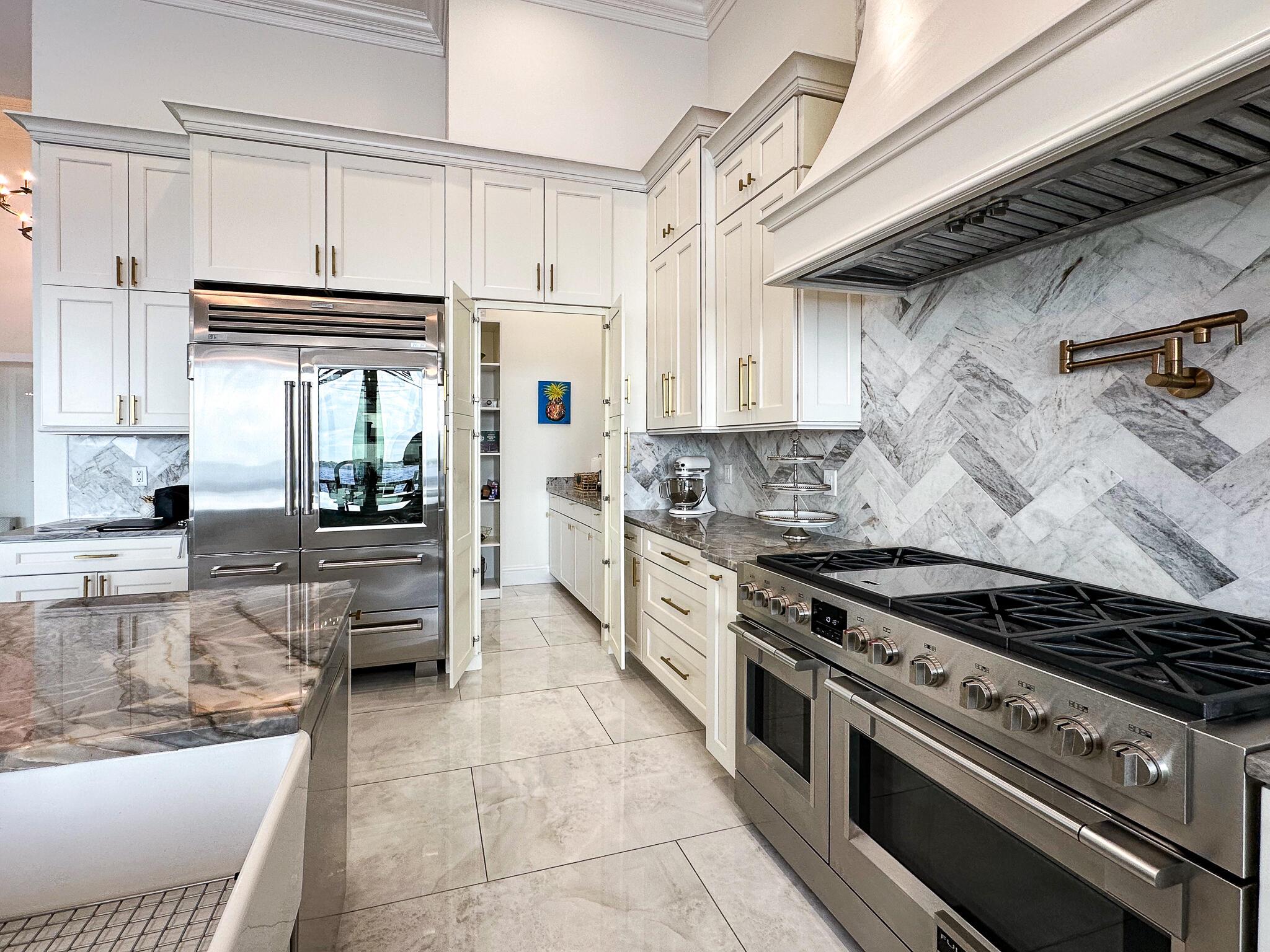 Jensen Beach, Florida, 34957, United States, 4 Bedrooms Bedrooms, ,5 BathroomsBathrooms,Residential,Active,1990620