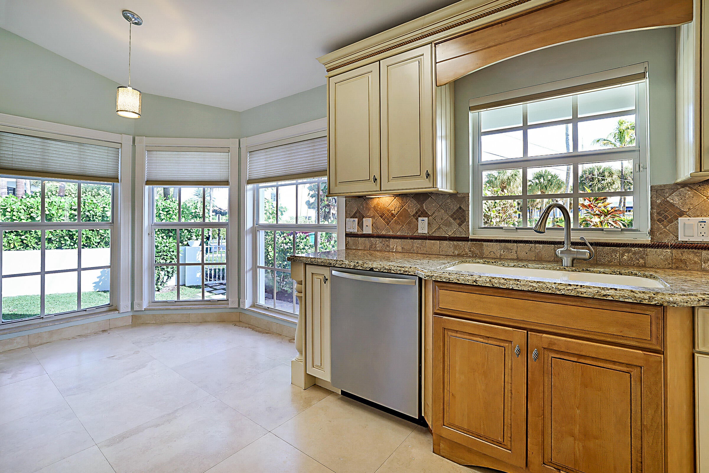 Juno Beach, Florida, 33408, United States, 3 Bedrooms Bedrooms, ,3 BathroomsBathrooms,Residential,Active,2013158