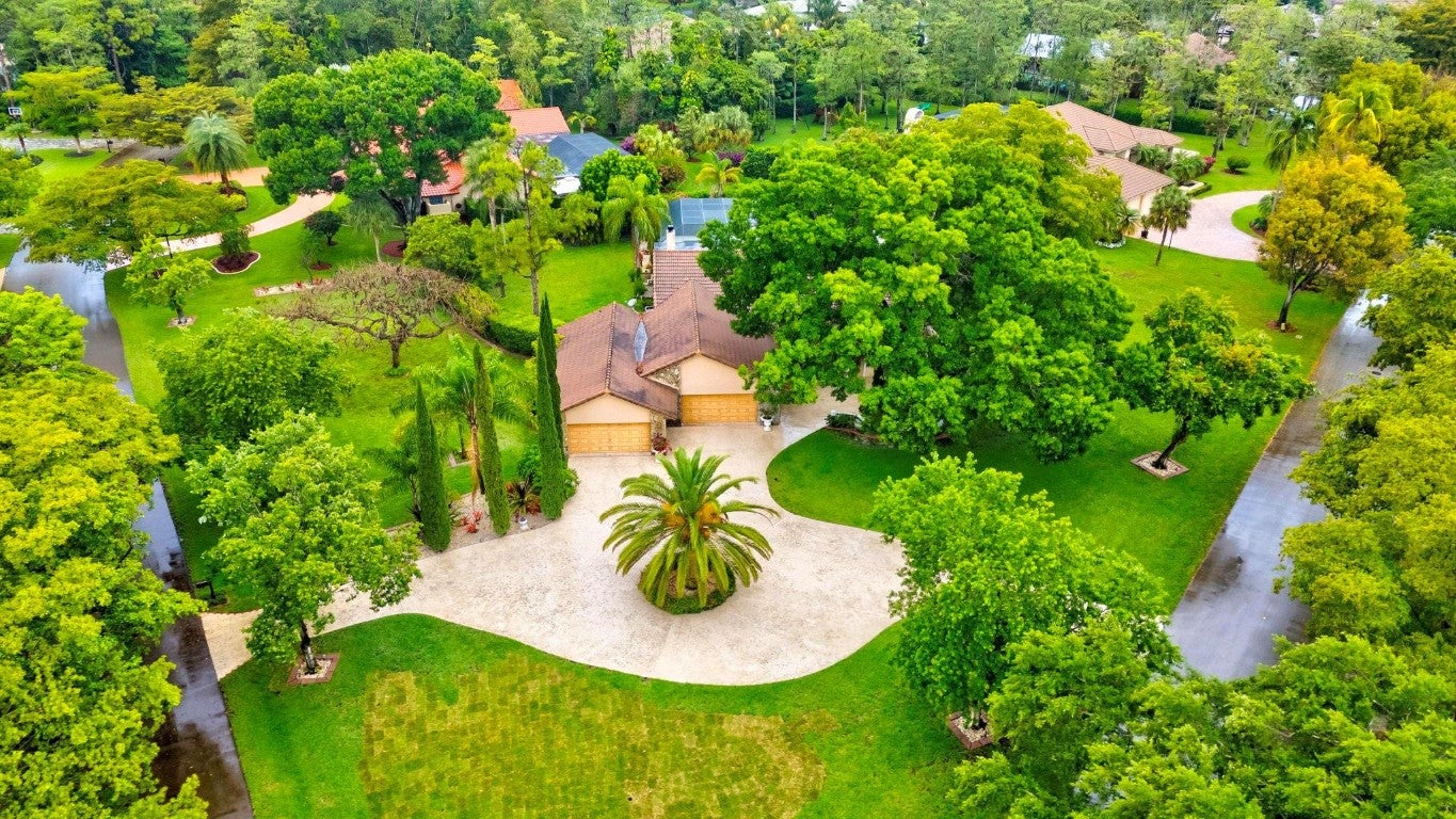 Coral Springs, Florida, 33067, United States, 4 Bedrooms Bedrooms, ,4 BathroomsBathrooms,Residential,Active,2008736