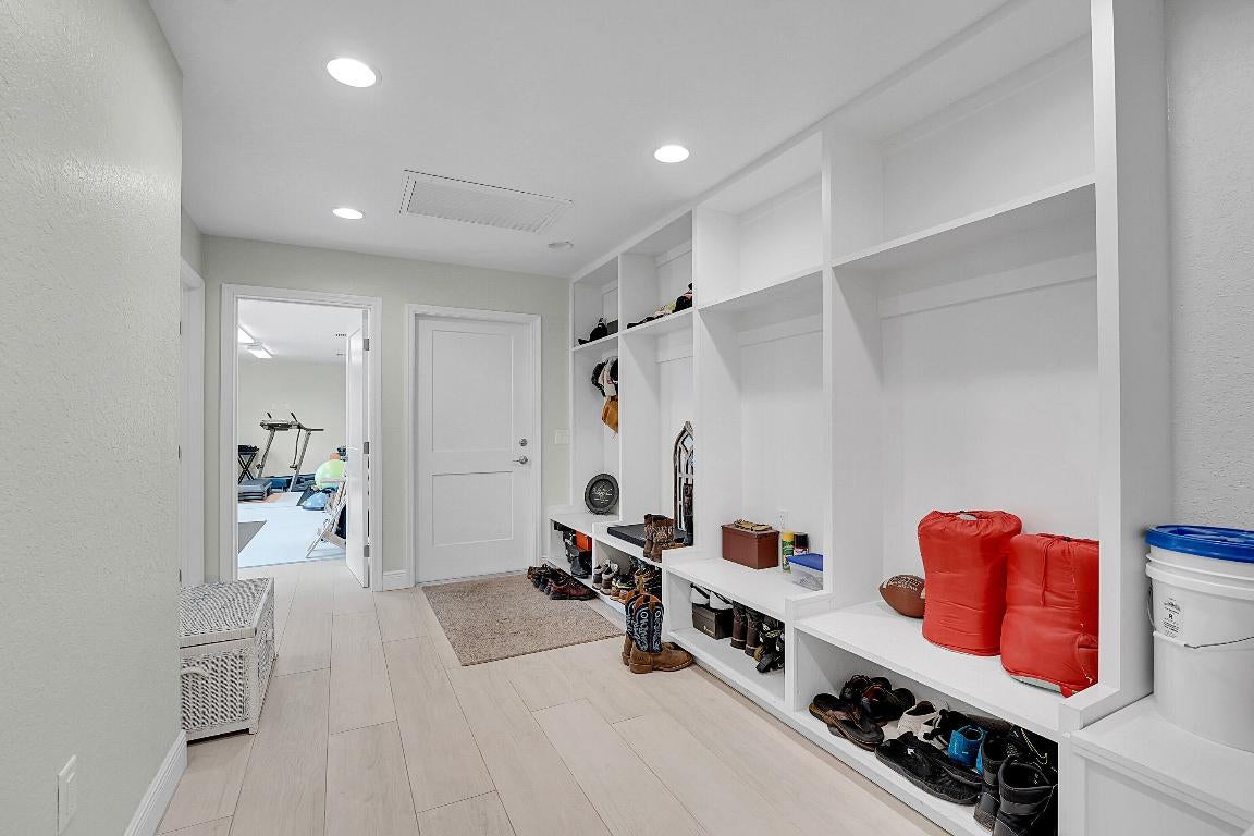 Okeechobee, Florida, 34974, United States, 4 Bedrooms Bedrooms, ,4 BathroomsBathrooms,Residential,Active,2008332