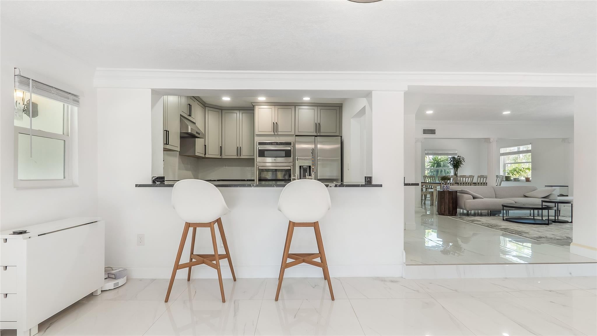 Parkland, Florida, 33067, United States, 5 Bedrooms Bedrooms, ,5 BathroomsBathrooms,Residential,Active,1944063