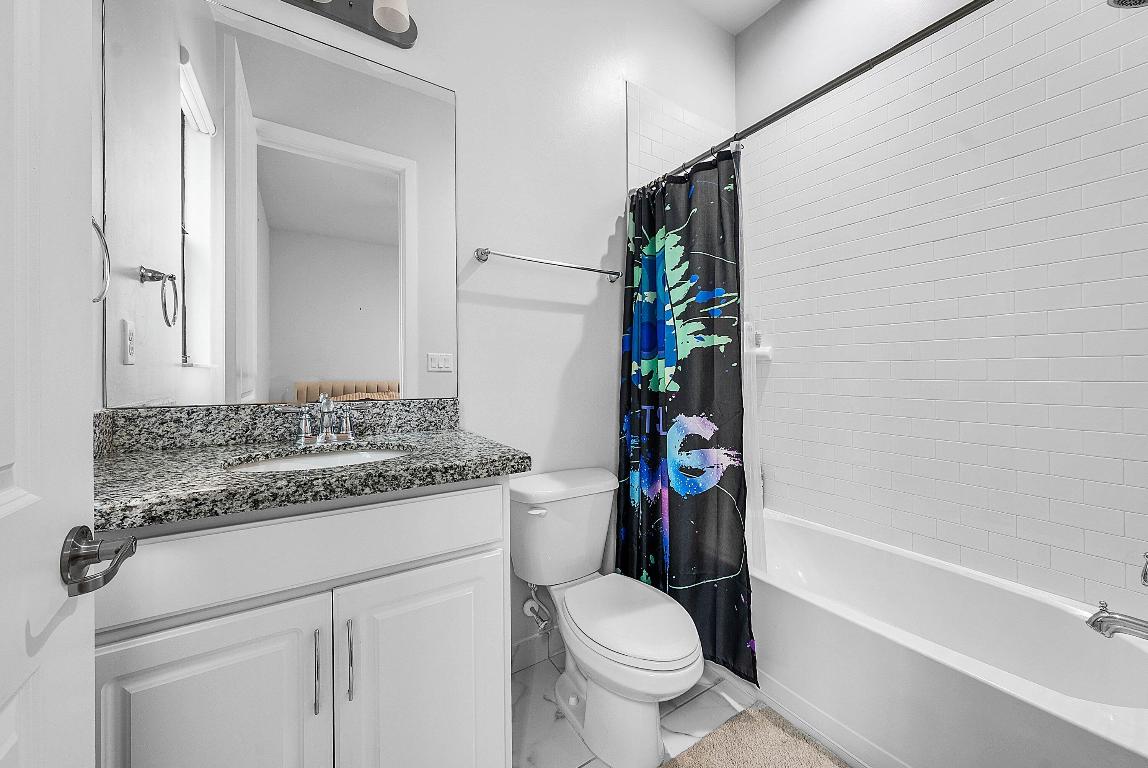 Parkland, Florida, 33076, United States, 4 Bedrooms Bedrooms, ,4 BathroomsBathrooms,Residential,Contingent,2007957