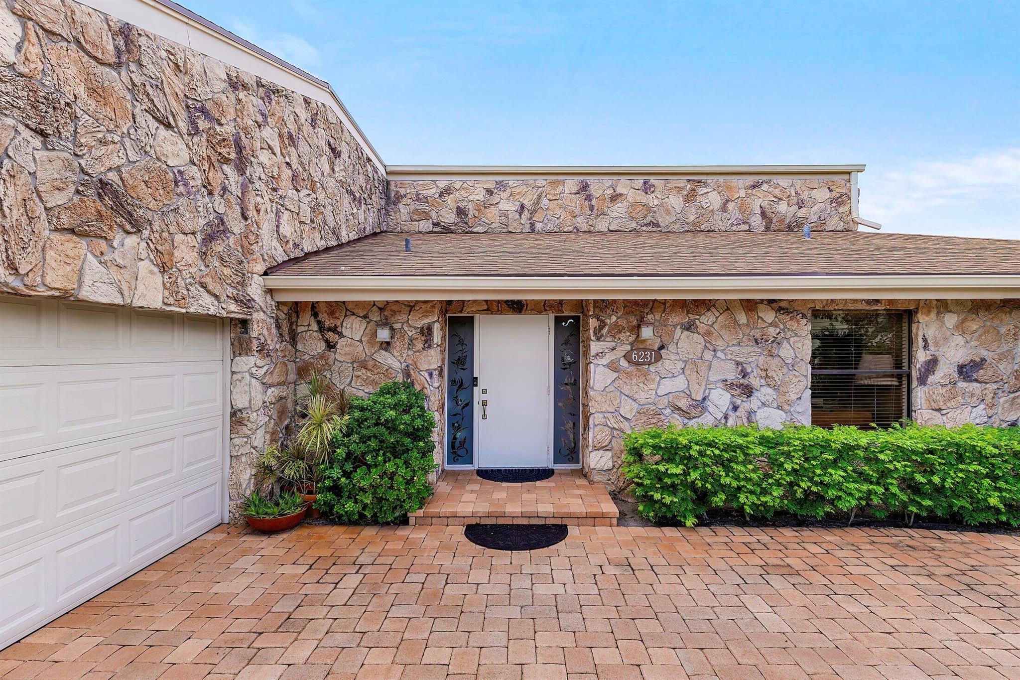 Palm Beach Gardens, Florida, 33418, United States, 4 Bedrooms Bedrooms, ,3 BathroomsBathrooms,Residential,Active,1899878