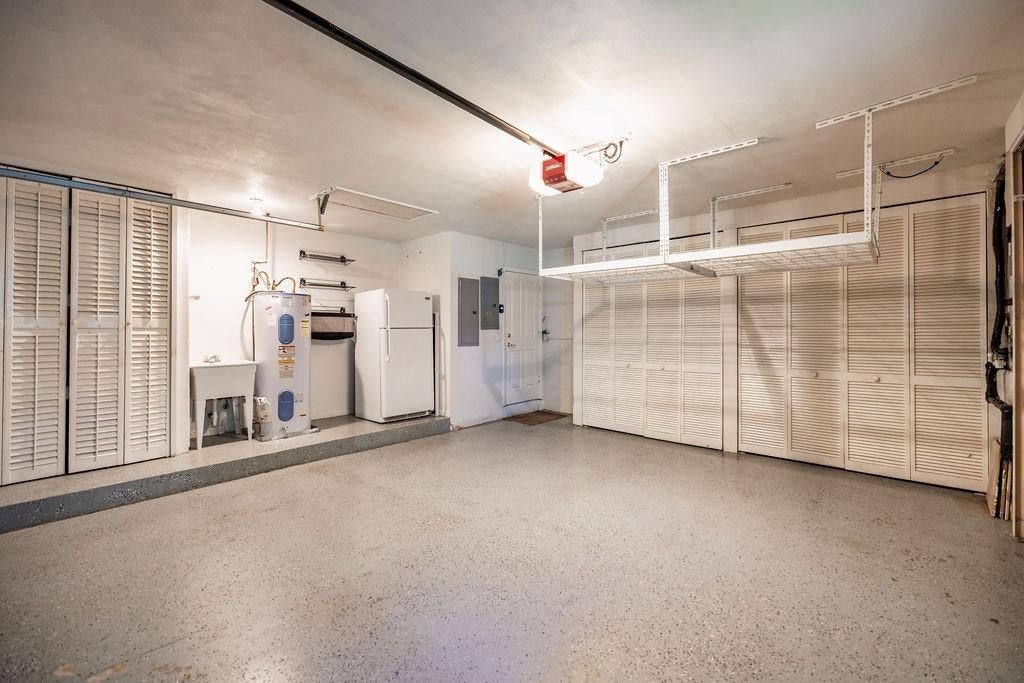 Lighthouse Point, Florida, 33064, United States, 4 Bedrooms Bedrooms, ,4 BathroomsBathrooms,Residential,Active,1701977