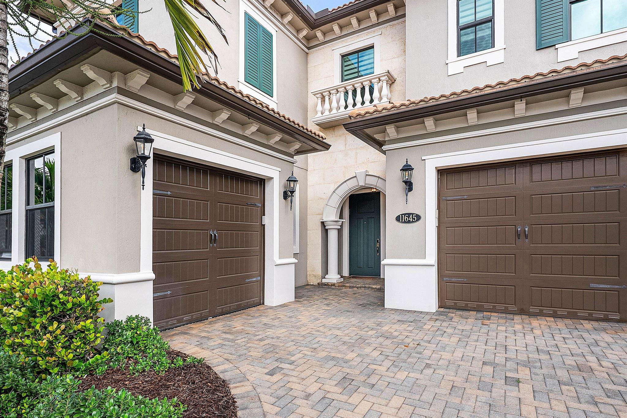 Parkland, Florida, 33076, United States, 4 Bedrooms Bedrooms, ,4 BathroomsBathrooms,Residential,Active,1961922