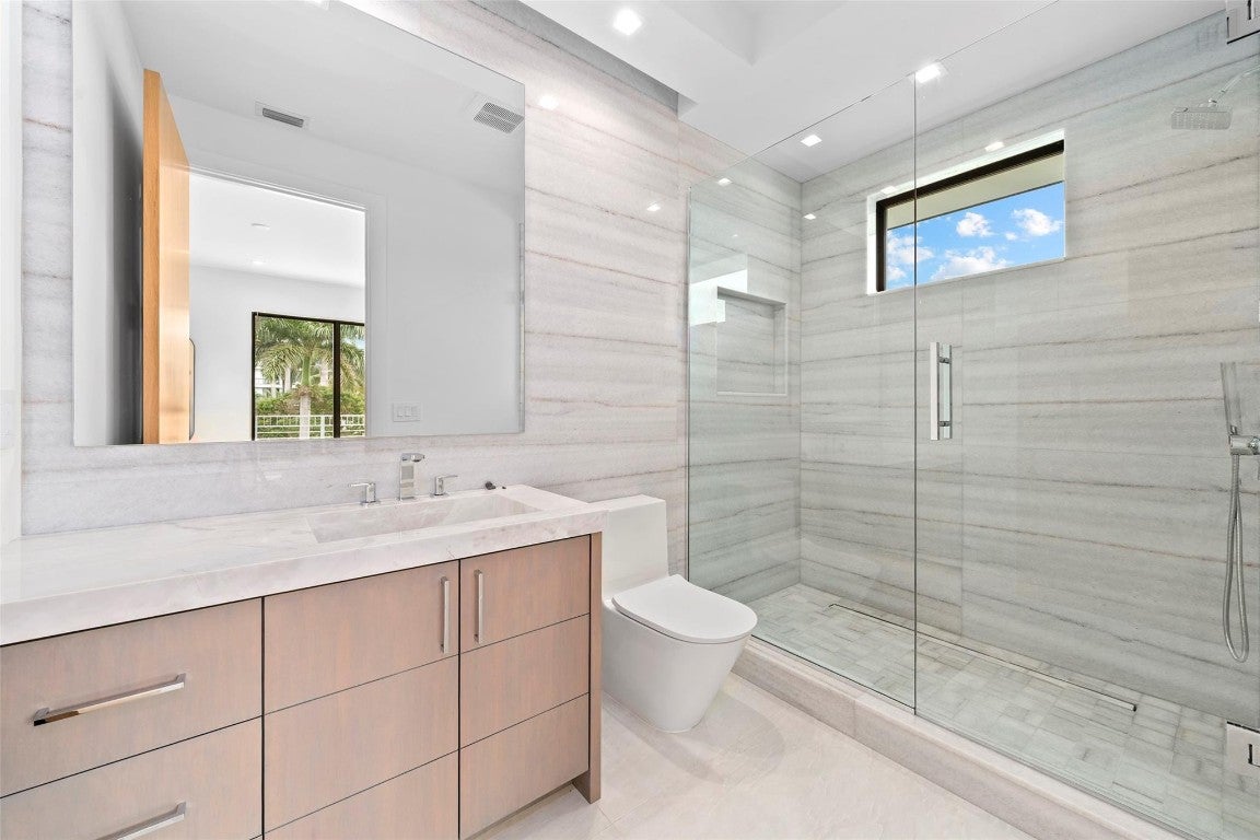 Fort Lauderdale, Florida, 33301, United States, 6 Bedrooms Bedrooms, ,6 BathroomsBathrooms,Residential,Active,2007977