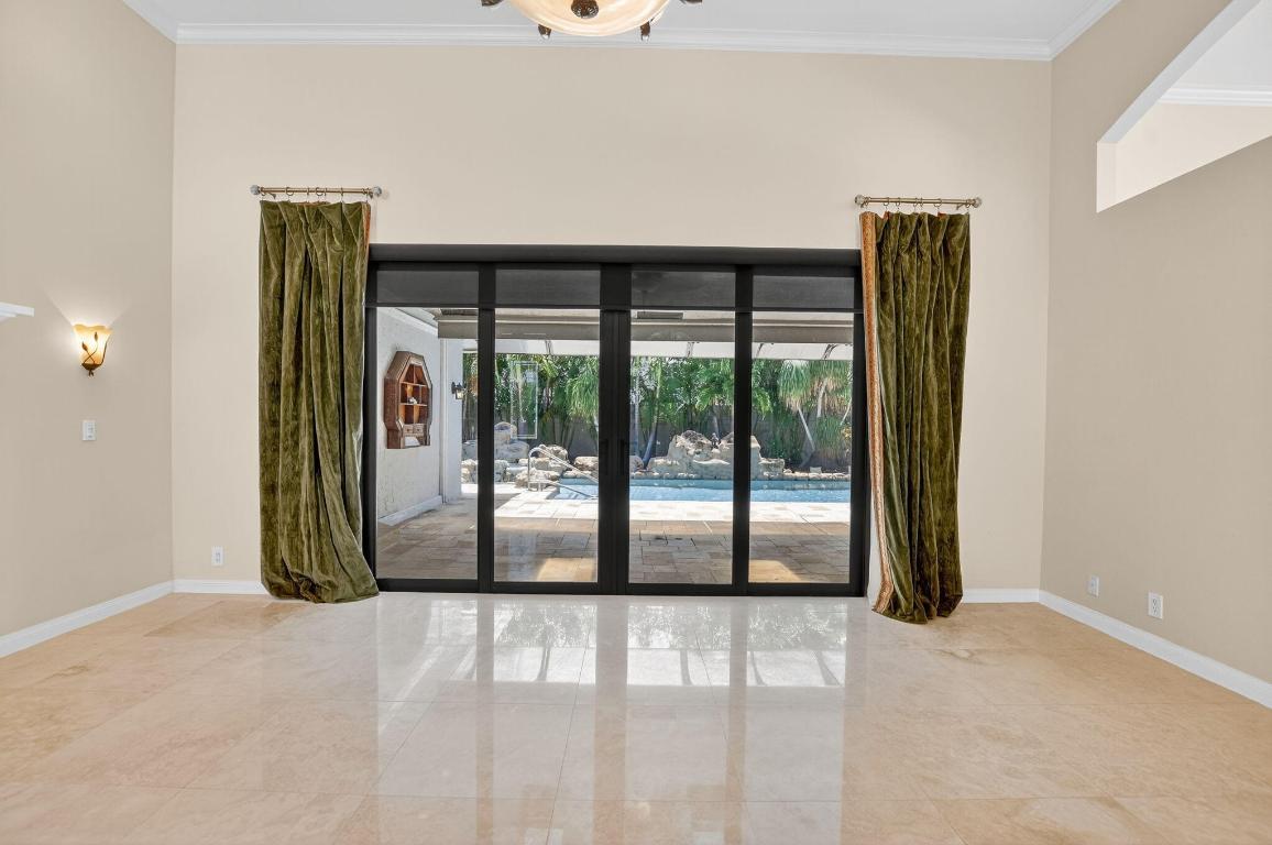 Boca Raton, Florida, 33487, United States, 5 Bedrooms Bedrooms, ,4 BathroomsBathrooms,Residential,Active,2008713