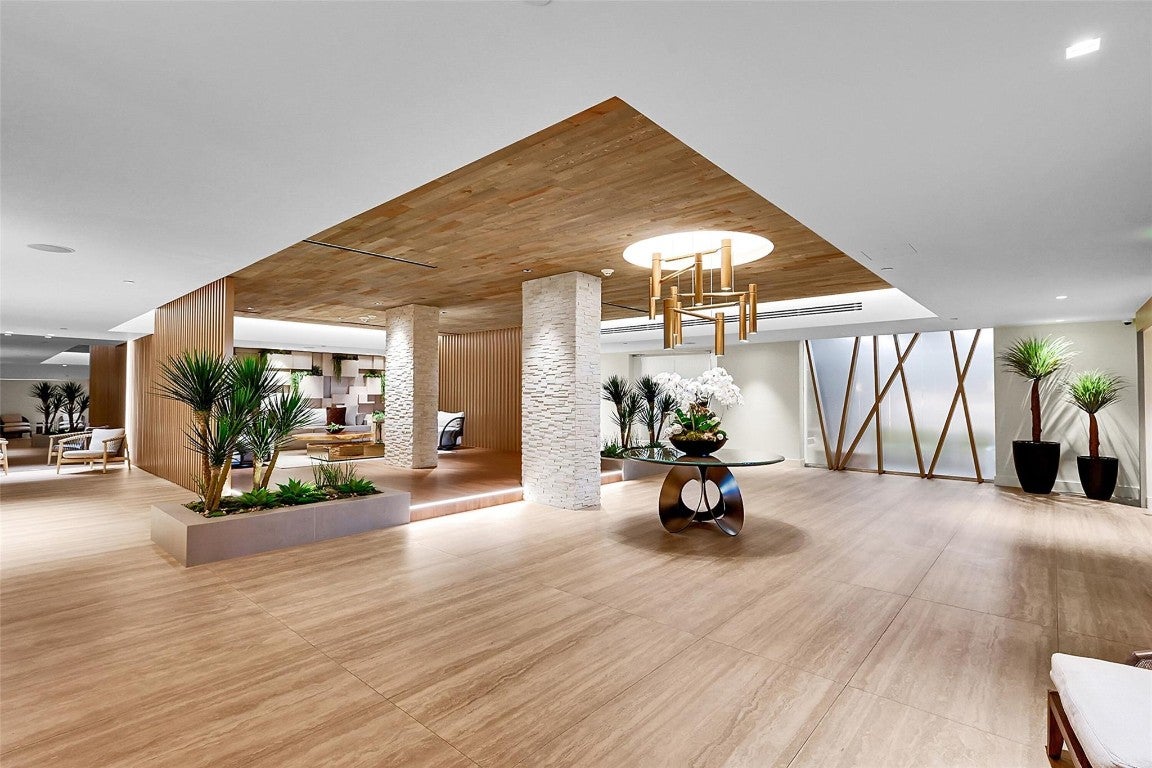 Miami Beach, Florida, 33139, United States, 1 Bedroom Bedrooms, ,1 BathroomBathrooms,Residential,Active,2008710