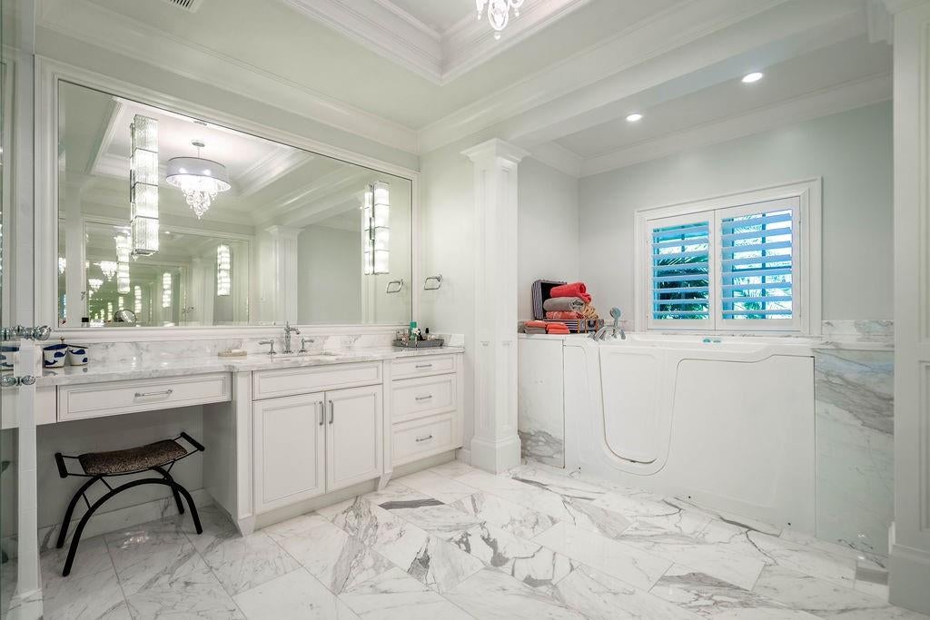 Lighthouse Point, Florida, 33064, United States, 5 Bedrooms Bedrooms, ,6 BathroomsBathrooms,Residential,Active,1971803