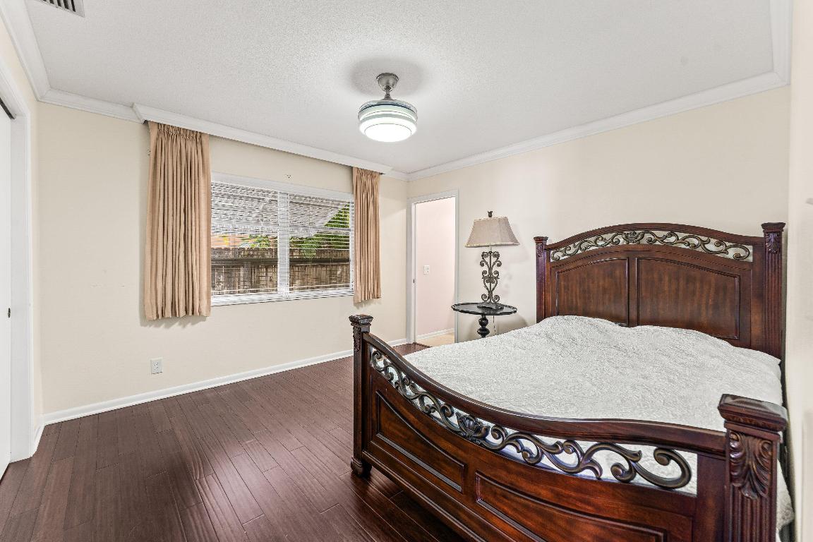 West Palm Beach, Florida, 33405, United States, 4 Bedrooms Bedrooms, ,5 BathroomsBathrooms,Residential,Active,2007629