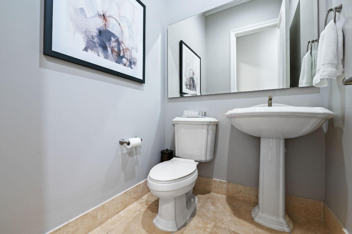 Fort Lauderdale, Florida, 33308, United States, 5 Bedrooms Bedrooms, ,8 BathroomsBathrooms,Residential,Active,2007915