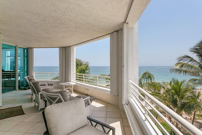 Lauderdale By The Sea, Florida, 33062, United States, 3 Bedrooms Bedrooms, ,4 BathroomsBathrooms,Residential,Active,1986920