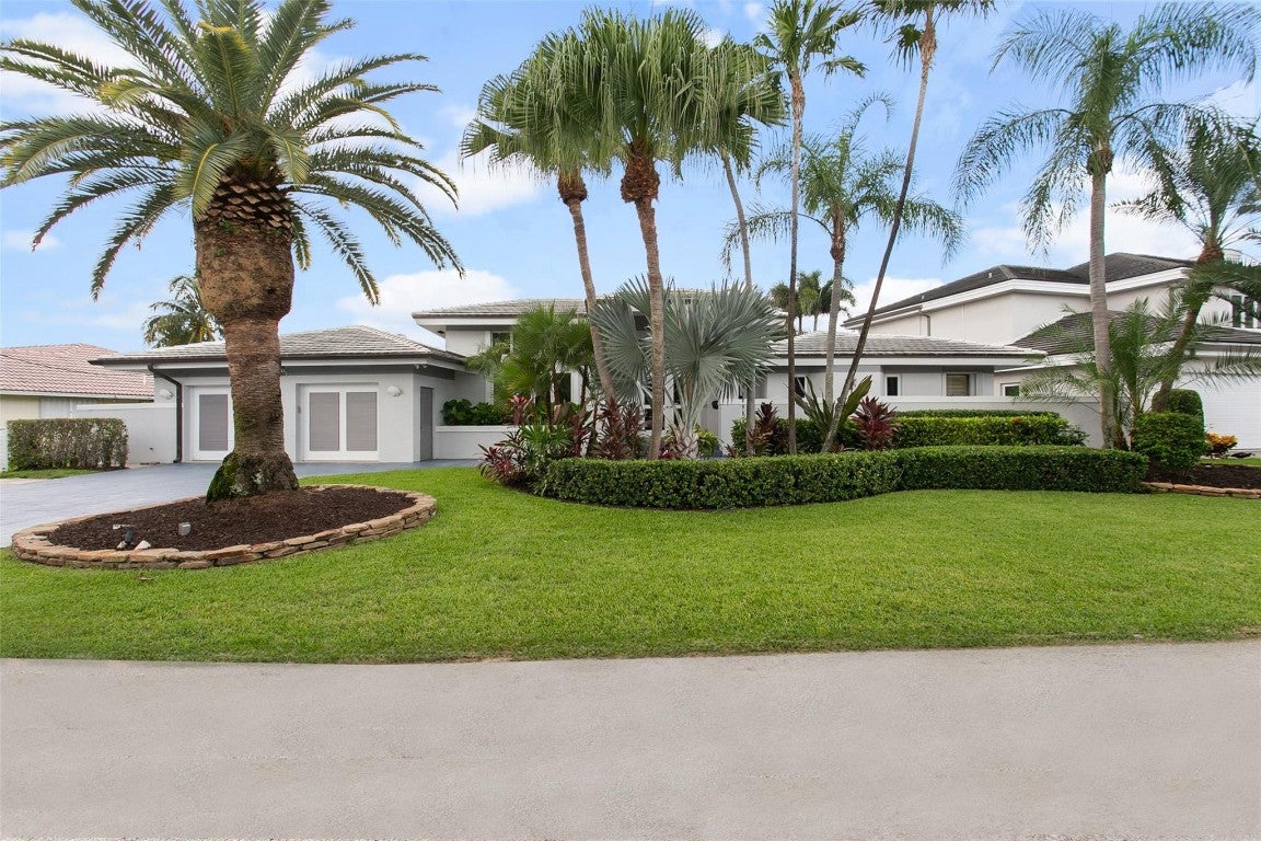 Lighthouse Point, Florida, 33064, United States, 4 Bedrooms Bedrooms, ,4 BathroomsBathrooms,Residential,Active,2008264