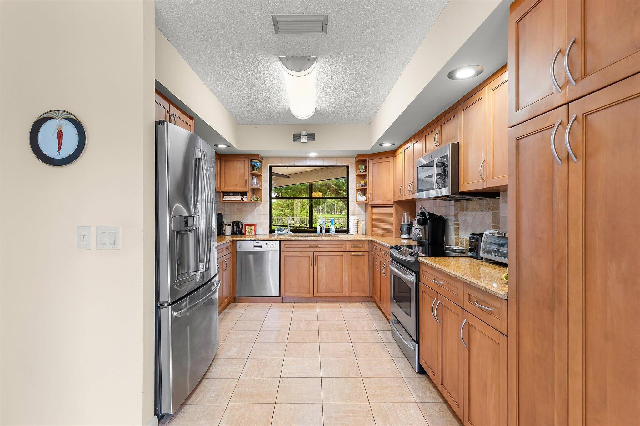 Palm Beach Gardens, Florida, 33418, United States, 4 Bedrooms Bedrooms, ,3 BathroomsBathrooms,Residential,Active,1899878