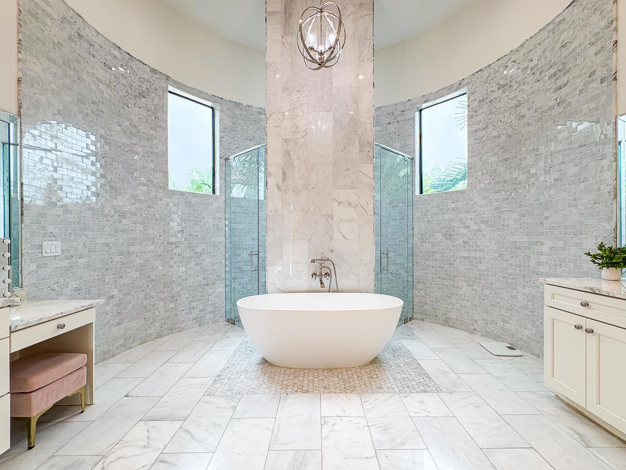 Jensen Beach, Florida, 34957, United States, 4 Bedrooms Bedrooms, ,5 BathroomsBathrooms,Residential,Active,1990620