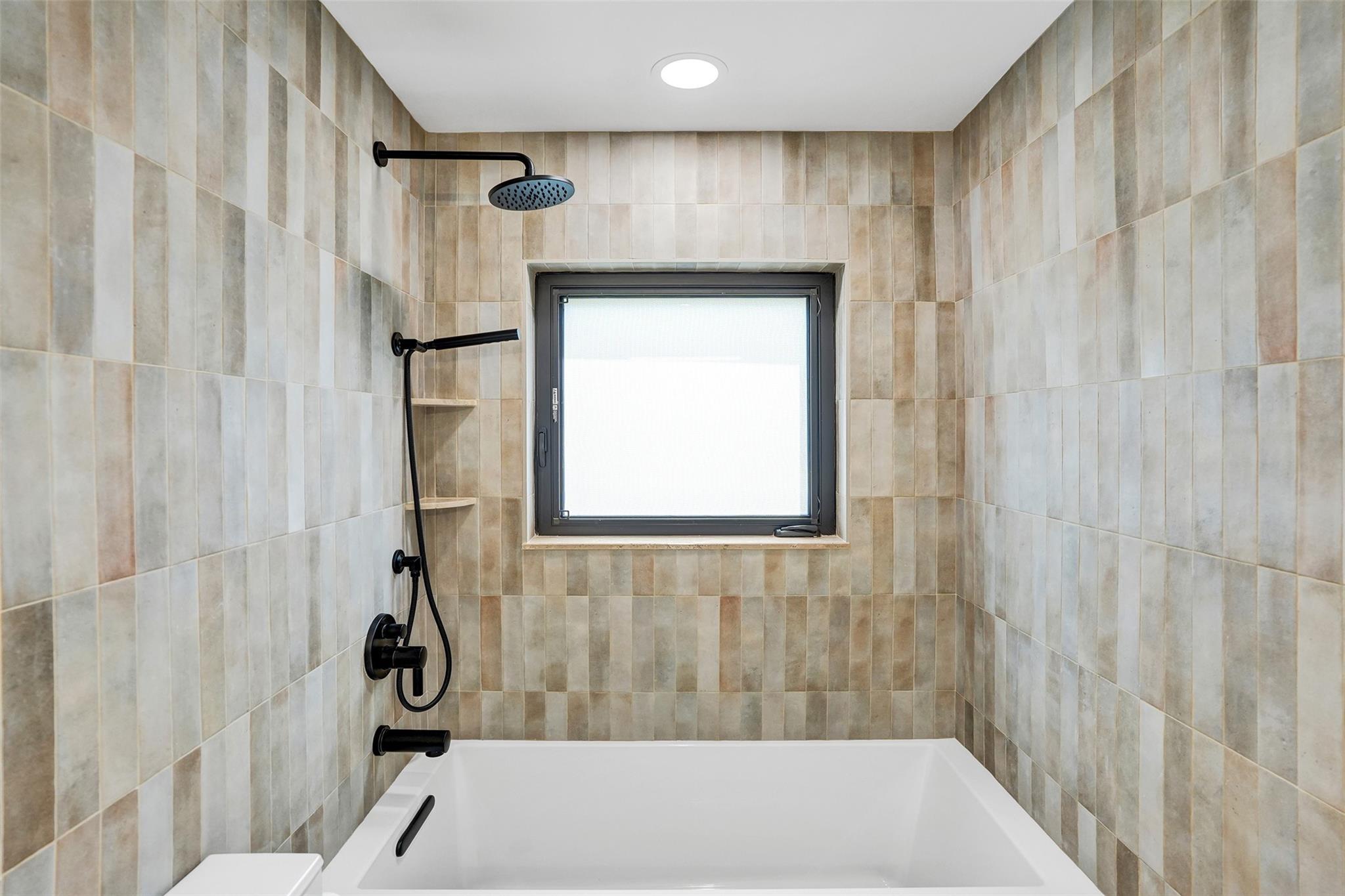 Lighthouse Point, Florida, 33064, United States, 4 Bedrooms Bedrooms, ,4 BathroomsBathrooms,Residential,Active,1919400