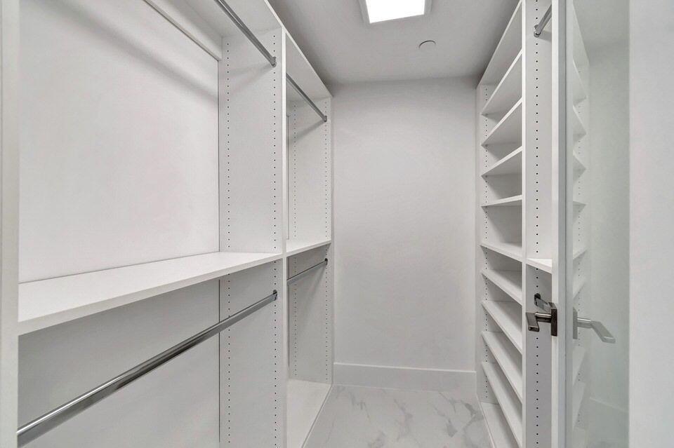 Highland Beach, Florida, 33487, United States, 2 Bedrooms Bedrooms, ,2 BathroomsBathrooms,Residential,Active,1922538