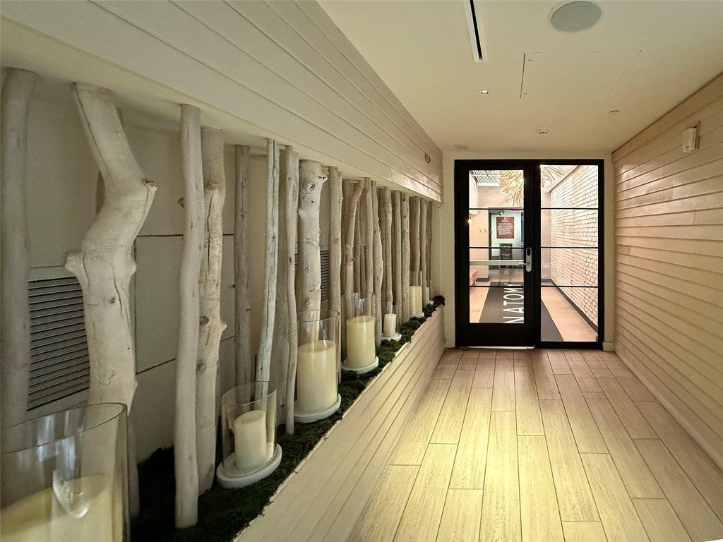 Miami Beach, Florida, 33139, United States, 1 Bedroom Bedrooms, ,1 BathroomBathrooms,Residential,Active,2008710