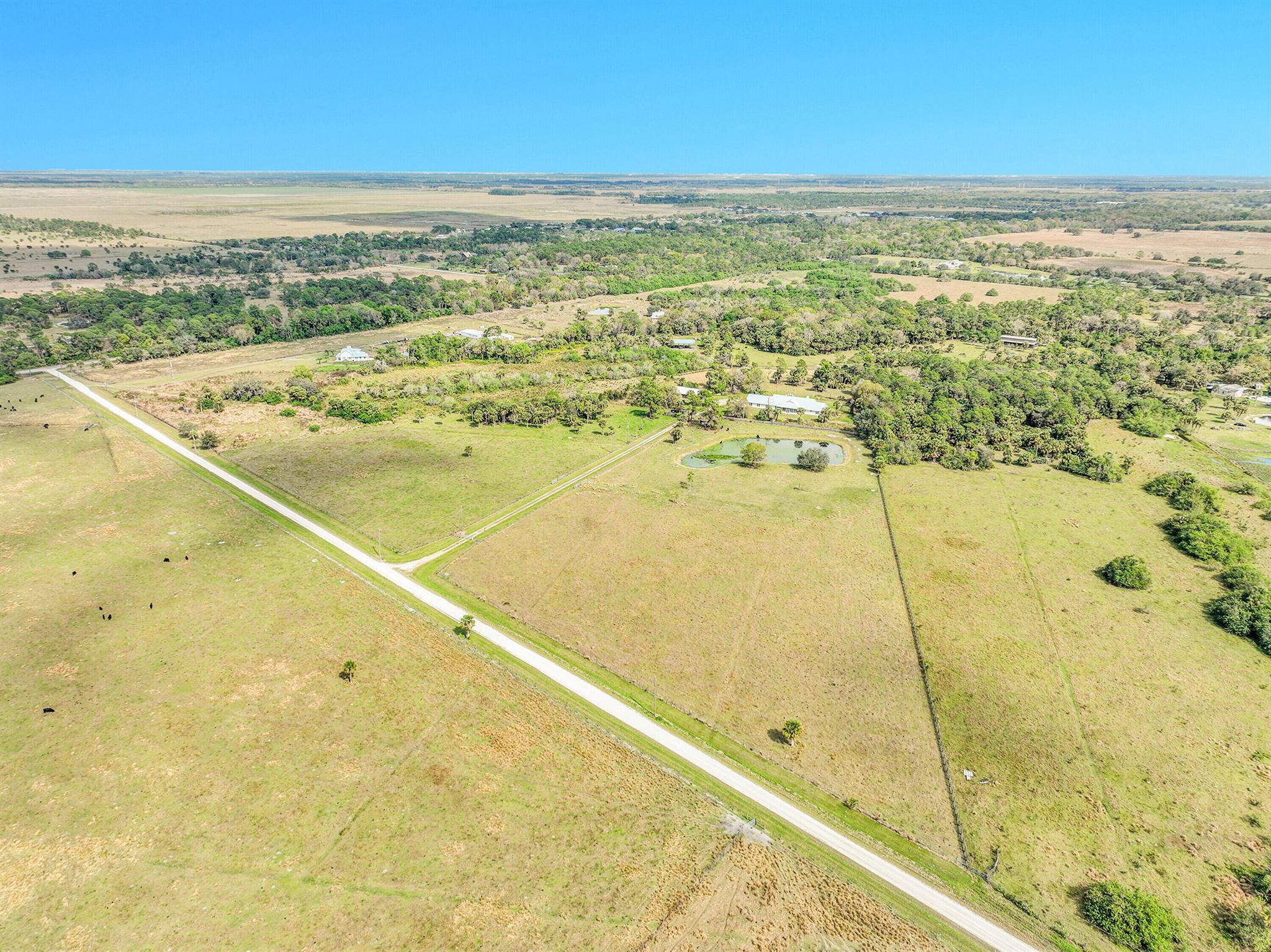 Okeechobee, Florida, 34974, United States, 4 Bedrooms Bedrooms, ,4 BathroomsBathrooms,Residential,Active,1909609