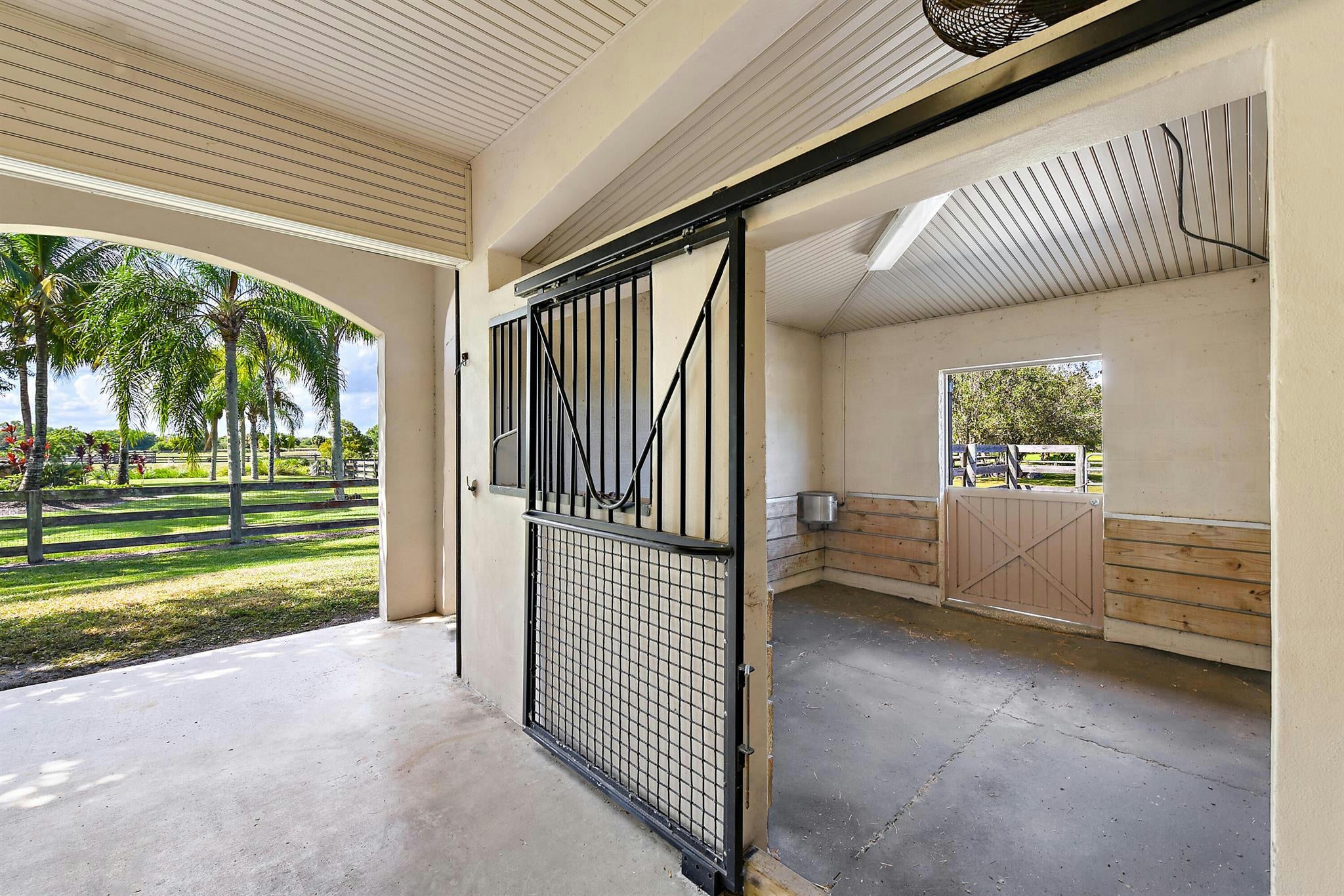 Palm City, Florida, 34990, United States, ,5 BathroomsBathrooms,Residential,Active,1769903