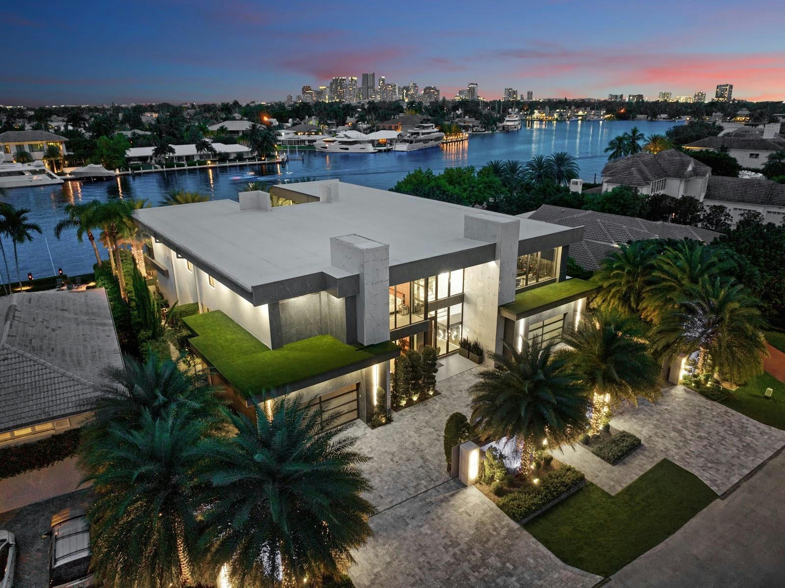 Fort Lauderdale, Florida, 33304, United States, ,9 BathroomsBathrooms,Residential,Active,1704754