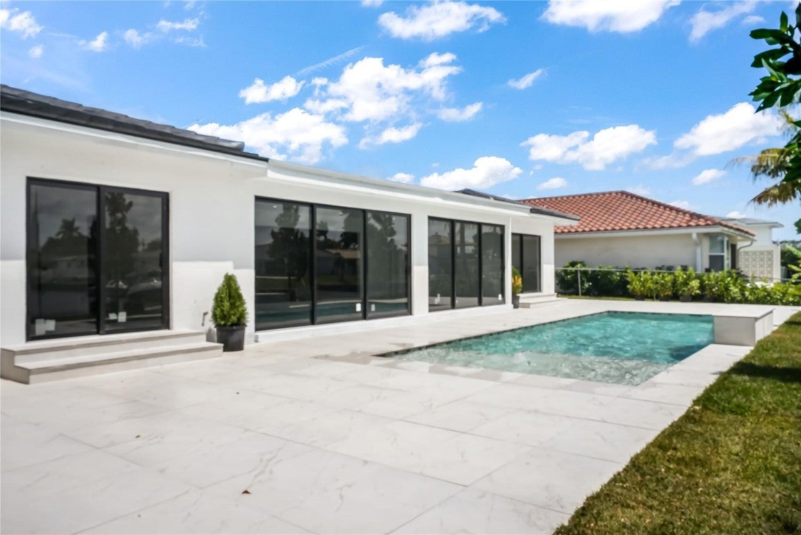 Fort Lauderdale, Florida, 33308, United States, 3 Bedrooms Bedrooms, ,3 BathroomsBathrooms,Residential,Contingent,2008742