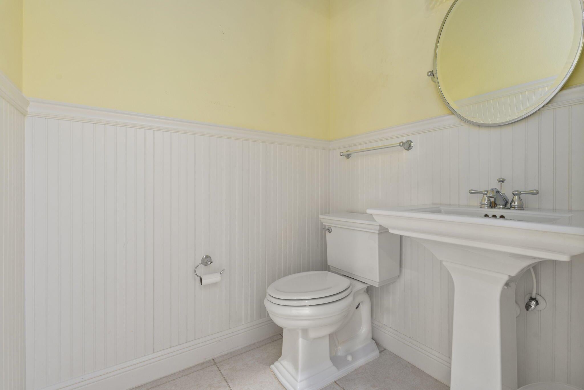 Sewalls Point, Florida, 34996, United States, 4 Bedrooms Bedrooms, ,3 BathroomsBathrooms,Residential,Active,1953273