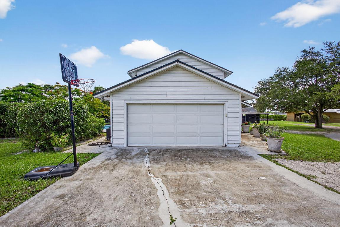 Wellington, Florida, 33470, United States, 4 Bedrooms Bedrooms, ,3 BathroomsBathrooms,Residential,Active,2008727