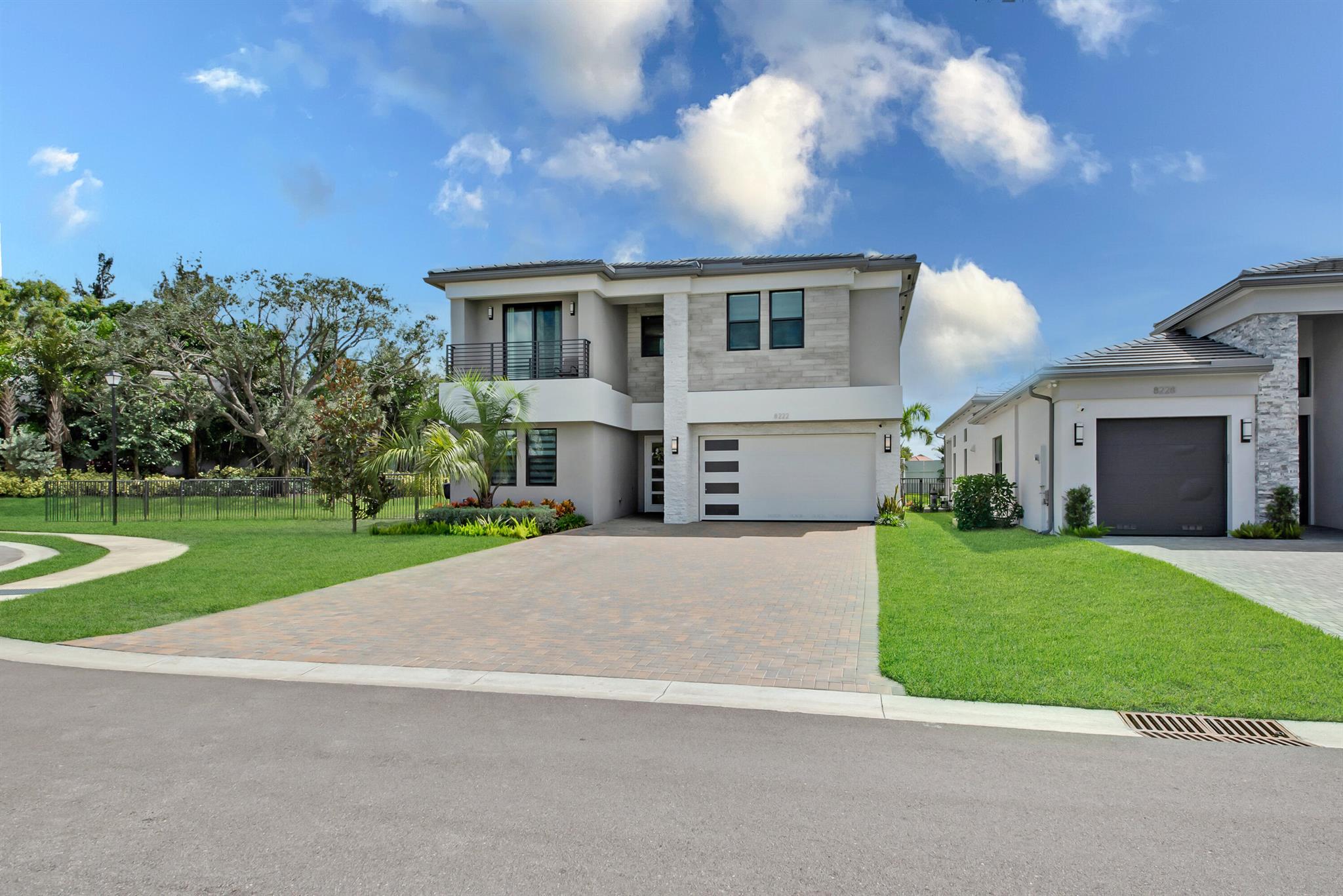 Boca Raton, Florida, 33434, United States, 5 Bedrooms Bedrooms, ,7 BathroomsBathrooms,Residential,Active,1963404