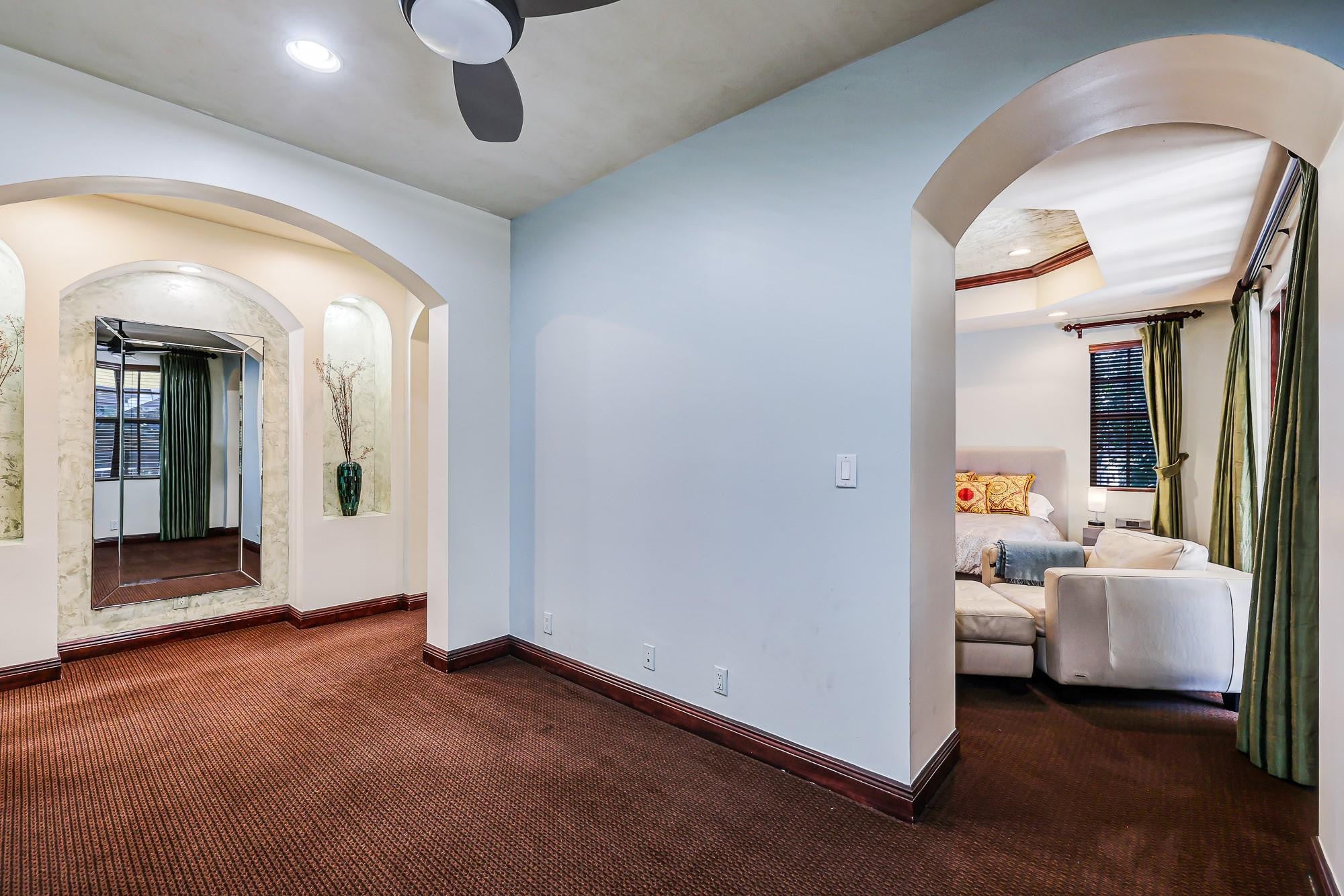 Wilton Manors, Florida, 33305, United States, 4 Bedrooms Bedrooms, ,4 BathroomsBathrooms,Residential,Active,2015475