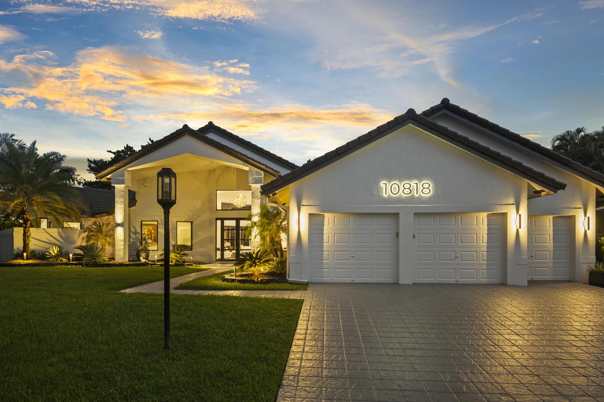 Boca Raton, Florida, 33498, United States, 3 Bedrooms Bedrooms, ,4 BathroomsBathrooms,Residential,Active,1954019