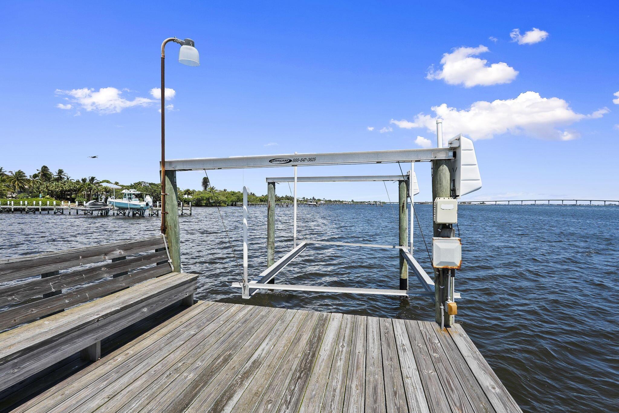 Sewalls Point, Florida, 34996, United States, 3 Bedrooms Bedrooms, ,4 BathroomsBathrooms,Residential,Active,1919064