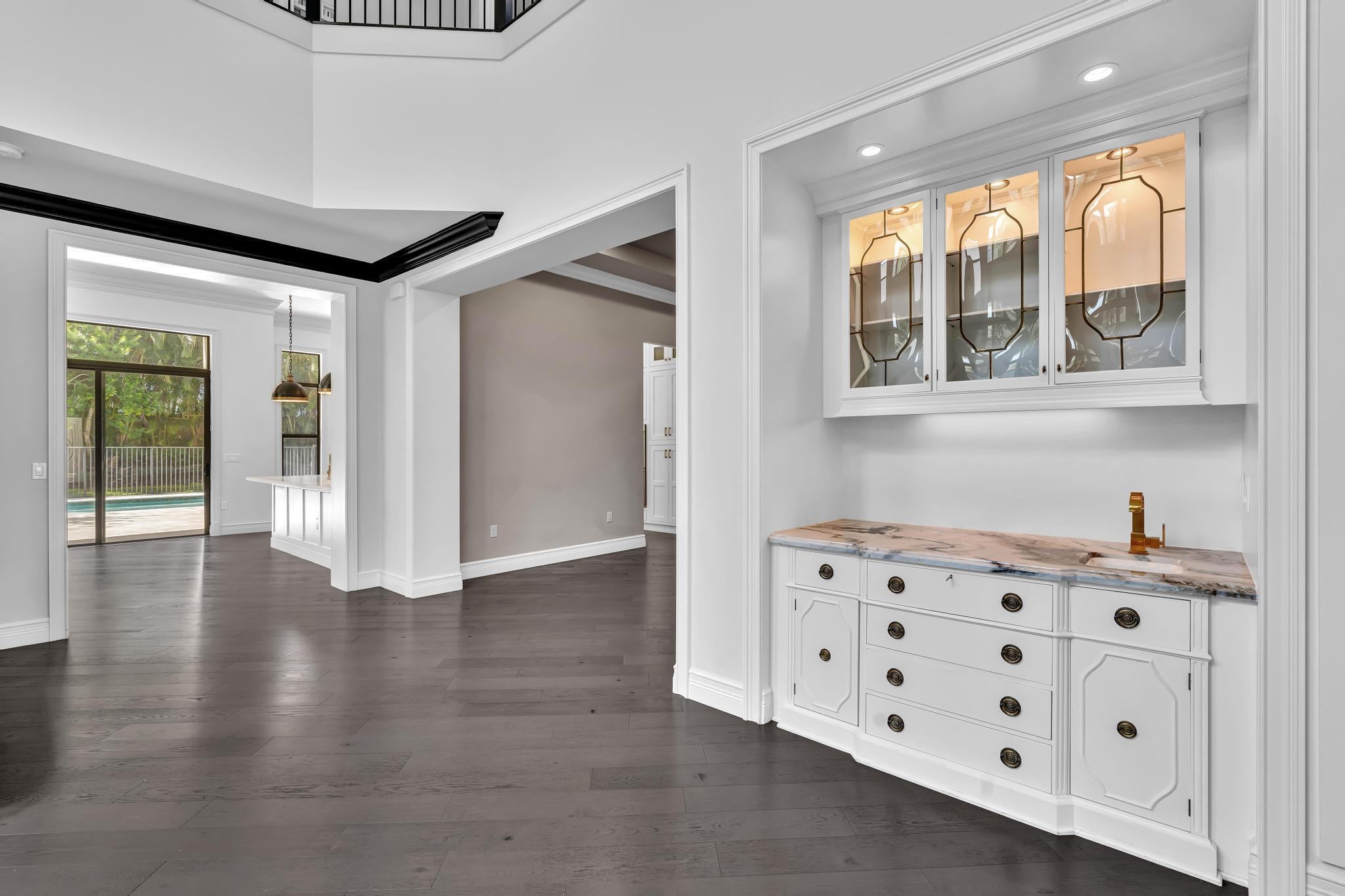 Delray Beach, Florida, 33446, United States, 5 Bedrooms Bedrooms, ,8 BathroomsBathrooms,Residential,Active,1929657