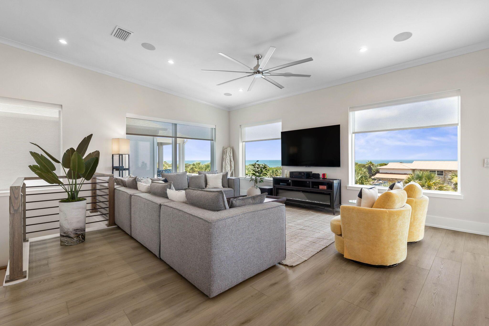 Palm Coast, Florida, 32137, United States, 5 Bedrooms Bedrooms, ,5 BathroomsBathrooms,Residential,Active,1944102