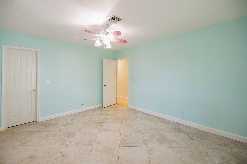 Lighthouse Point, Florida, 33064, United States, 4 Bedrooms Bedrooms, ,4 BathroomsBathrooms,Residential,Active,1701977