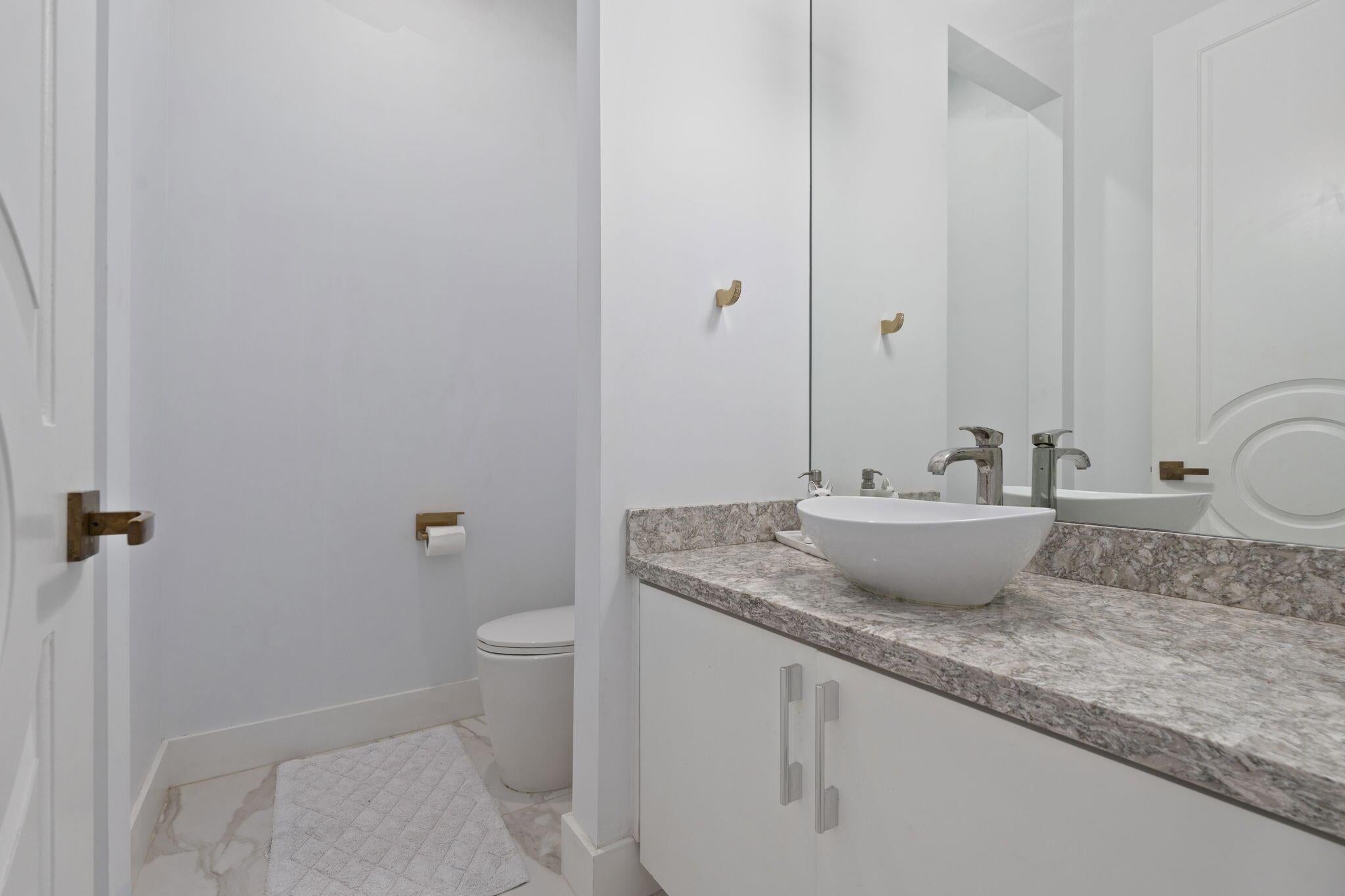 Boca Raton, Florida, 33432, United States, 5 Bedrooms Bedrooms, ,6 BathroomsBathrooms,Residential,Active,1971007