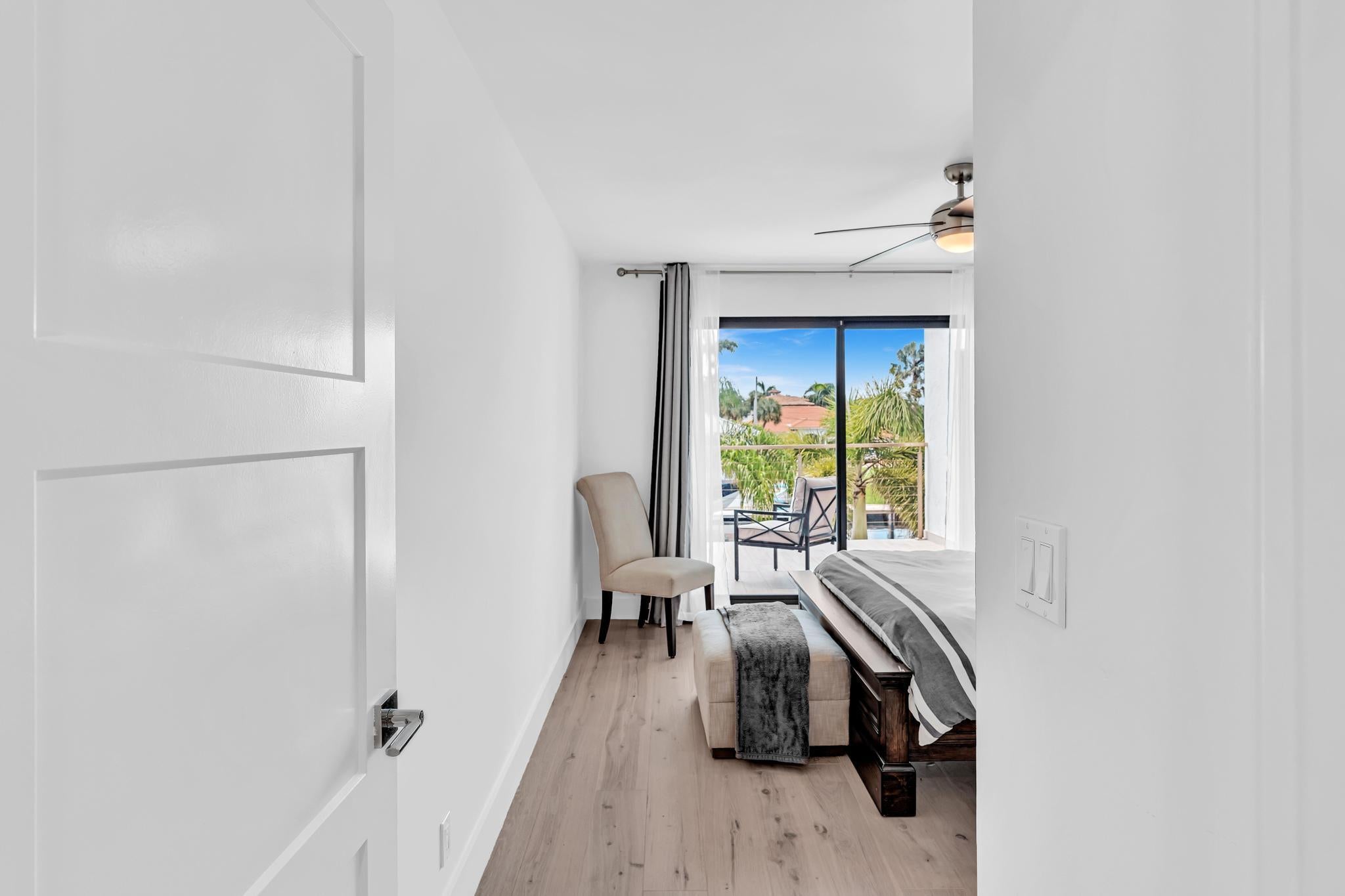 Lighthouse Point, Florida, 33064, United States, 4 Bedrooms Bedrooms, ,4 BathroomsBathrooms,Residential,Active,1945211