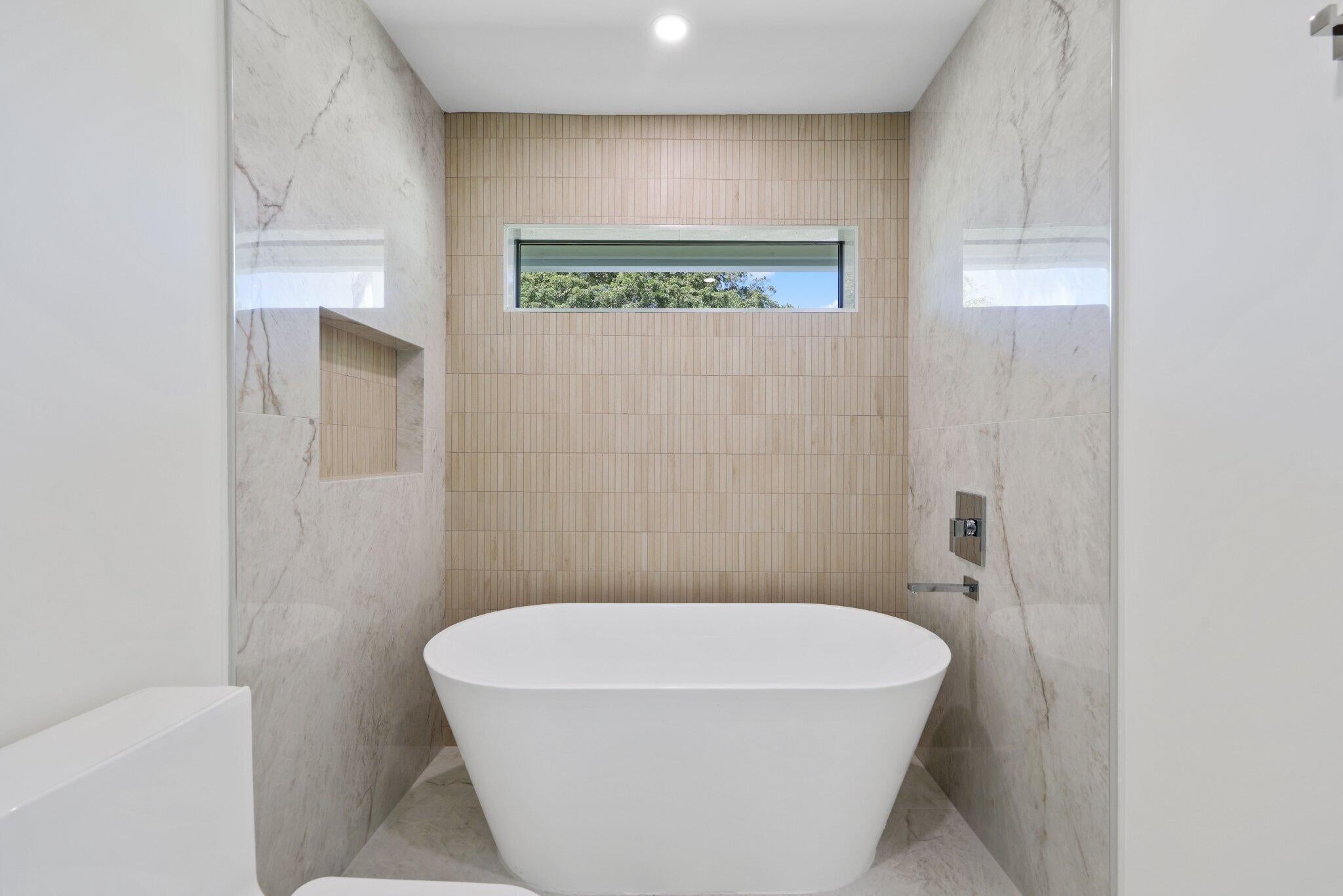 Boca Raton, Florida, 33431, United States, ,5 BathroomsBathrooms,Residential,Active,1769827