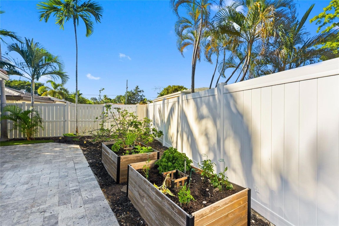 Fort Lauderdale, Florida, 33305, United States, 3 Bedrooms Bedrooms, ,2 BathroomsBathrooms,Residential,Active,2008347