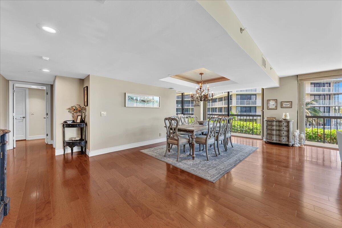 Palm Beach, Florida, 33480, United States, 3 Bedrooms Bedrooms, ,3 BathroomsBathrooms,Residential,Active,1954435