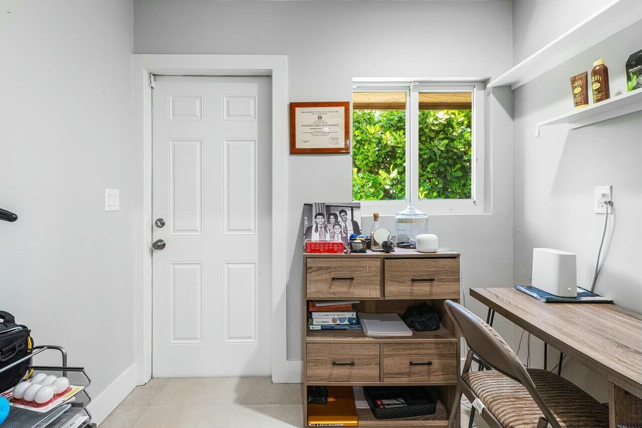 Boca Raton, Florida, 33433, United States, 4 Bedrooms Bedrooms, ,3 BathroomsBathrooms,Residential,Active,1941381