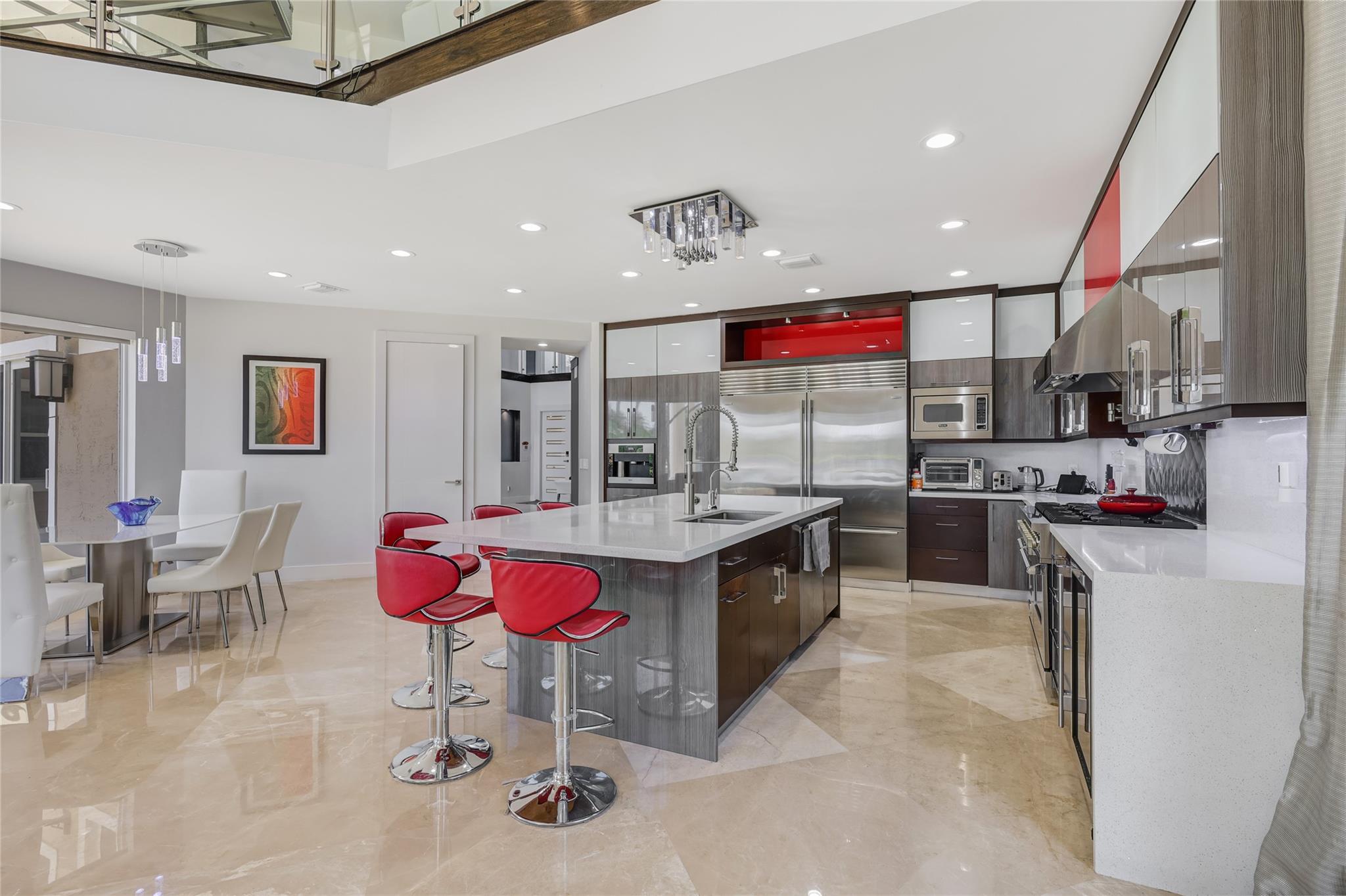 Davie, Florida, 33328, United States, 6 Bedrooms Bedrooms, ,7 BathroomsBathrooms,Residential,Active,1893231
