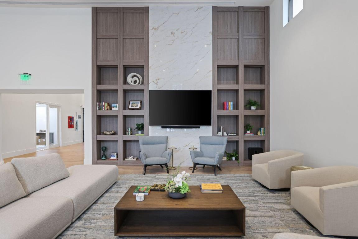 Boca Raton, Florida, 33431, United States, 4 Bedrooms Bedrooms, ,4 BathroomsBathrooms,Residential,Pending,2007935