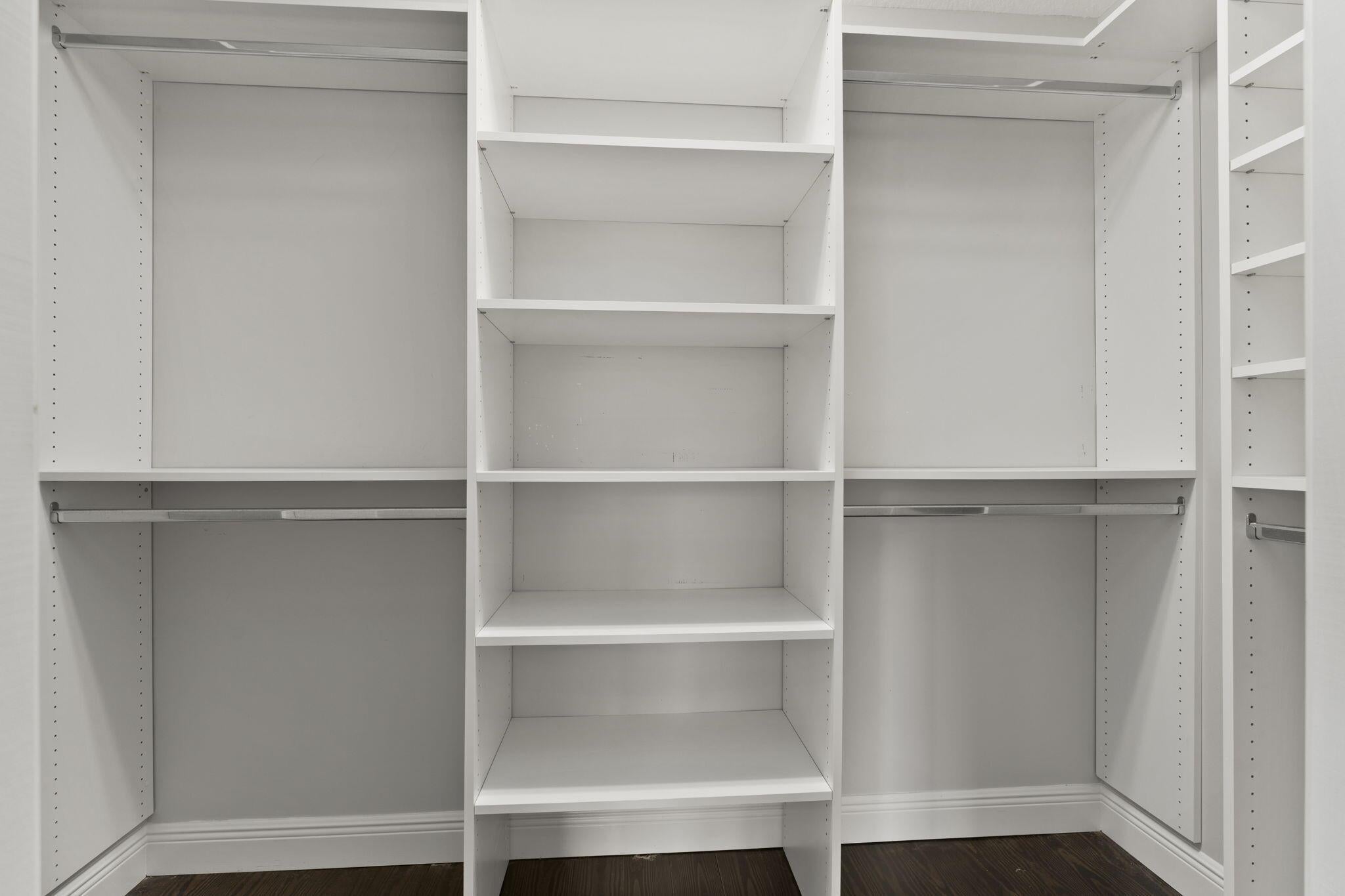 Fort Pierce, Florida, 34949, United States, 5 Bedrooms Bedrooms, ,5 BathroomsBathrooms,Residential,Active,1970997