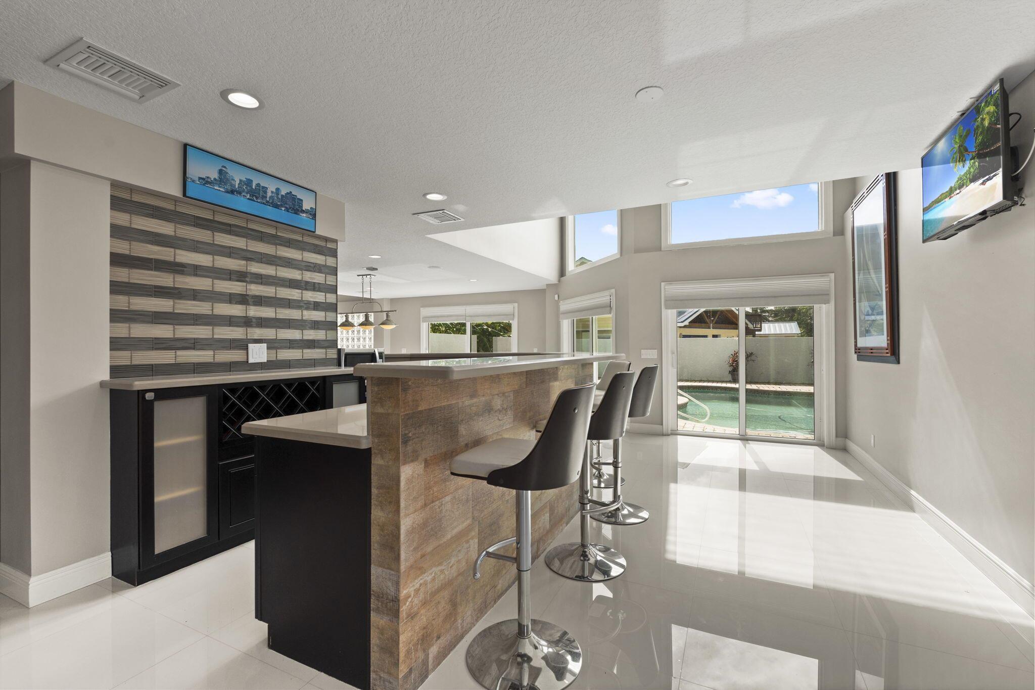 Fort Pierce, Florida, 34949, United States, 5 Bedrooms Bedrooms, ,5 BathroomsBathrooms,Residential,Active,1970997