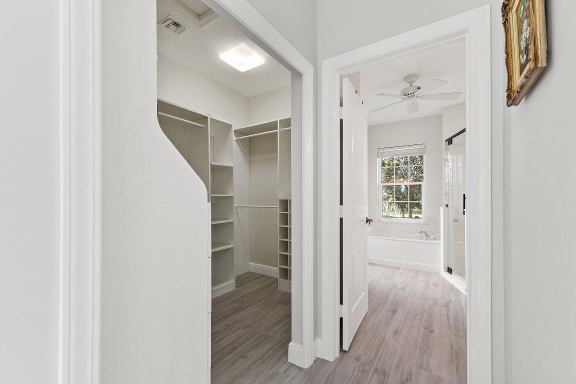 Stuart, Florida, 34997, United States, 3 Bedrooms Bedrooms, ,3 BathroomsBathrooms,Residential,Active,2008748