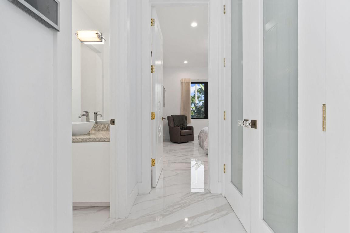 Boca Raton, Florida, 33432, United States, 5 Bedrooms Bedrooms, ,6 BathroomsBathrooms,Residential,Active,2007927