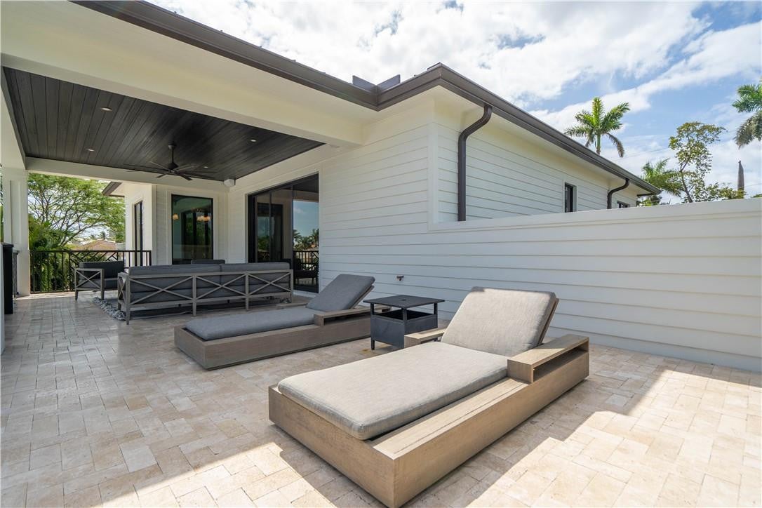 Lighthouse Point, Florida, 33064, United States, 3 Bedrooms Bedrooms, ,5 BathroomsBathrooms,Residential,Active,2011211