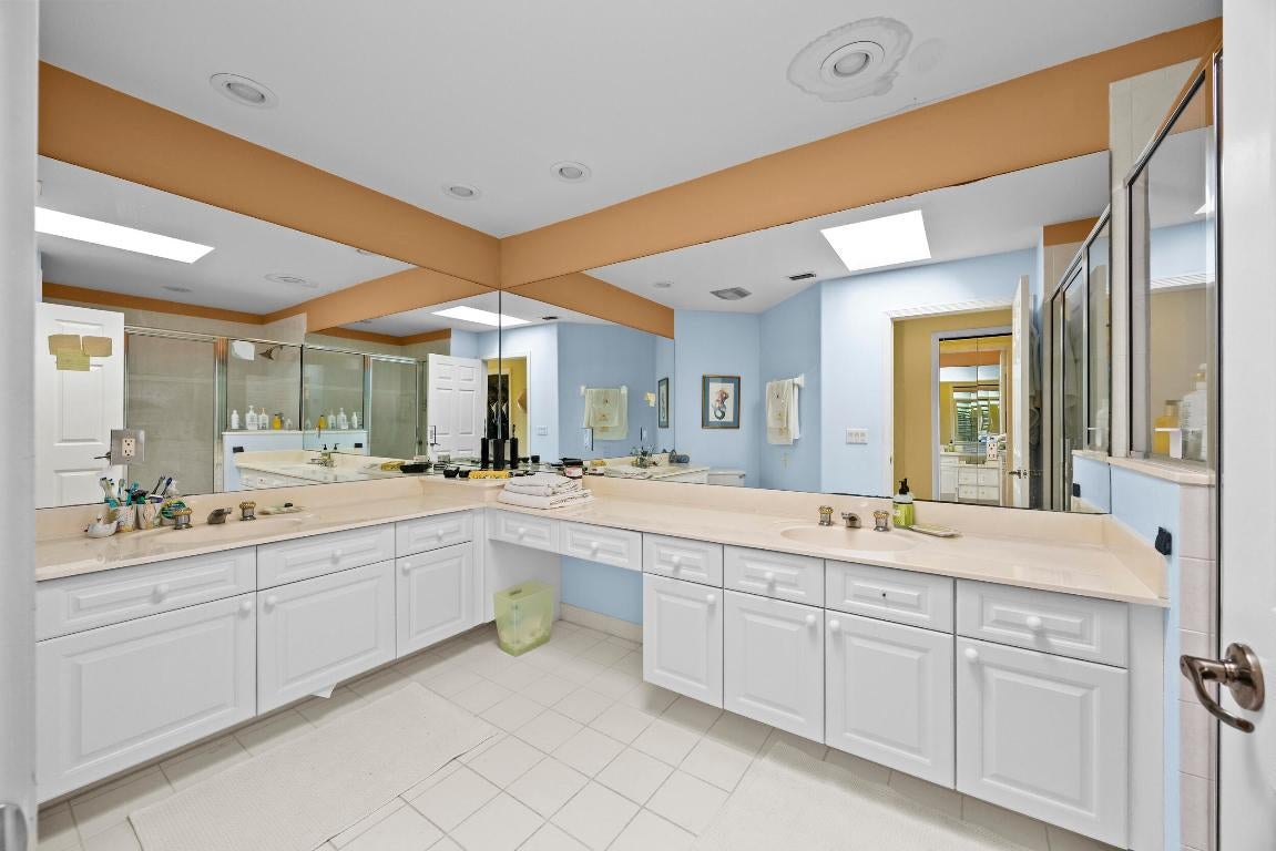 Palm Beach Gardens, Florida, 33418, United States, 4 Bedrooms Bedrooms, ,5 BathroomsBathrooms,Residential,Active,2007967