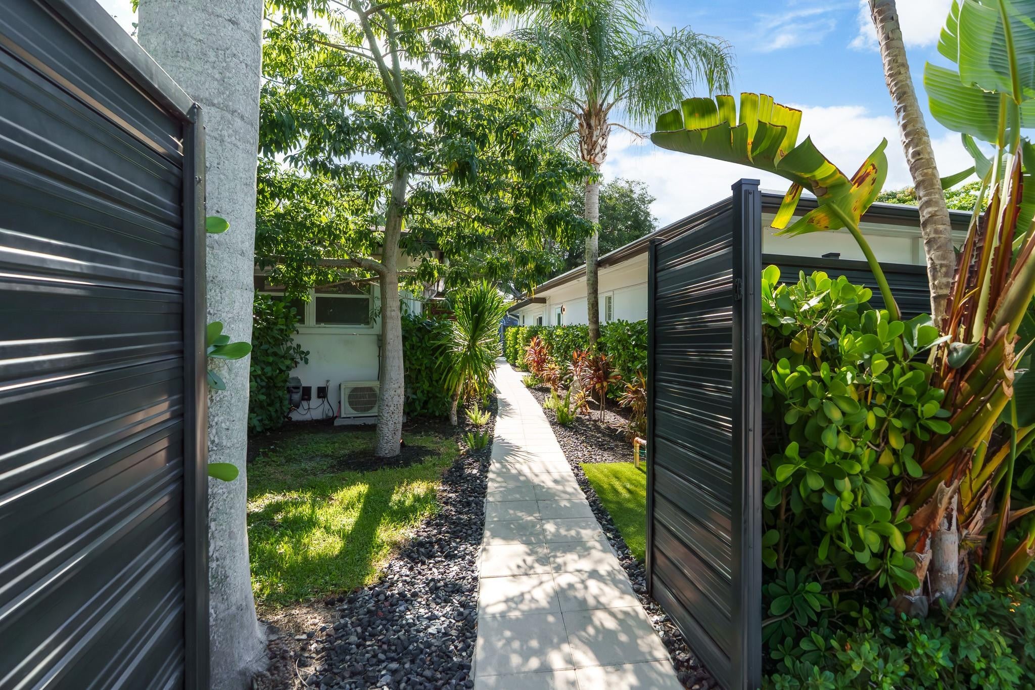 Fort Lauderdale, Florida, 33311, United States, 7 Bedrooms Bedrooms, ,7 BathroomsBathrooms,Residential,Active,2016302